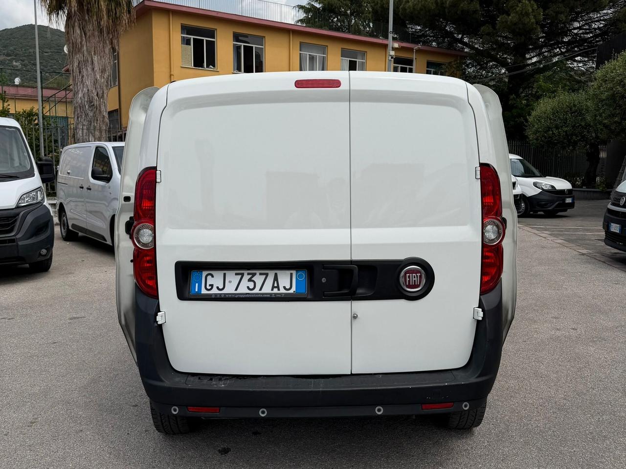 FIAT DOBLO' MAXI 1.6 DOPPIA PORTA LAT FURG
