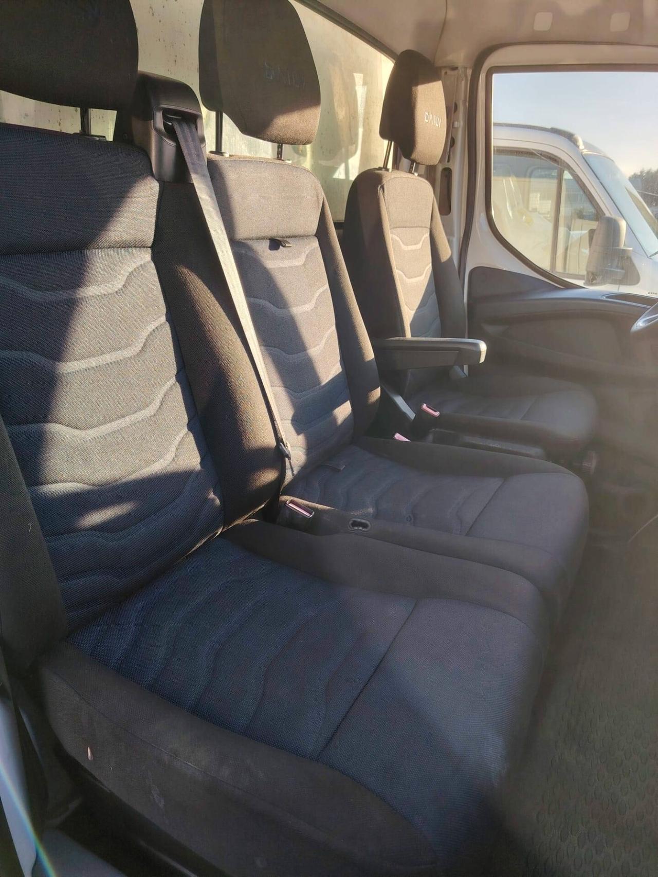 Iveco Daily 35 S14 2.3 Anno 2017