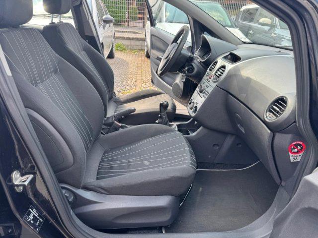 OPEL Corsa 1.2 5 porte Cosmo