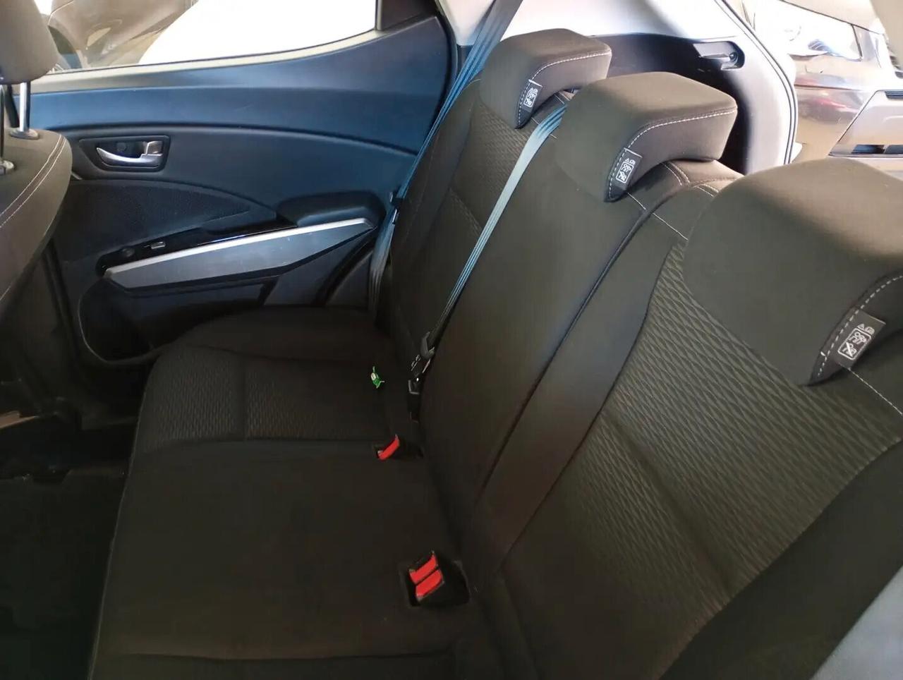 Ssangyong Tivoli 1.6d 4x4 Go