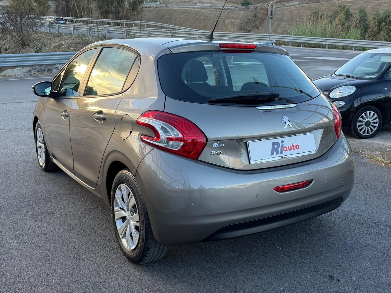 Peugeot 208 1.4. Hdi 70 cv 5 porte