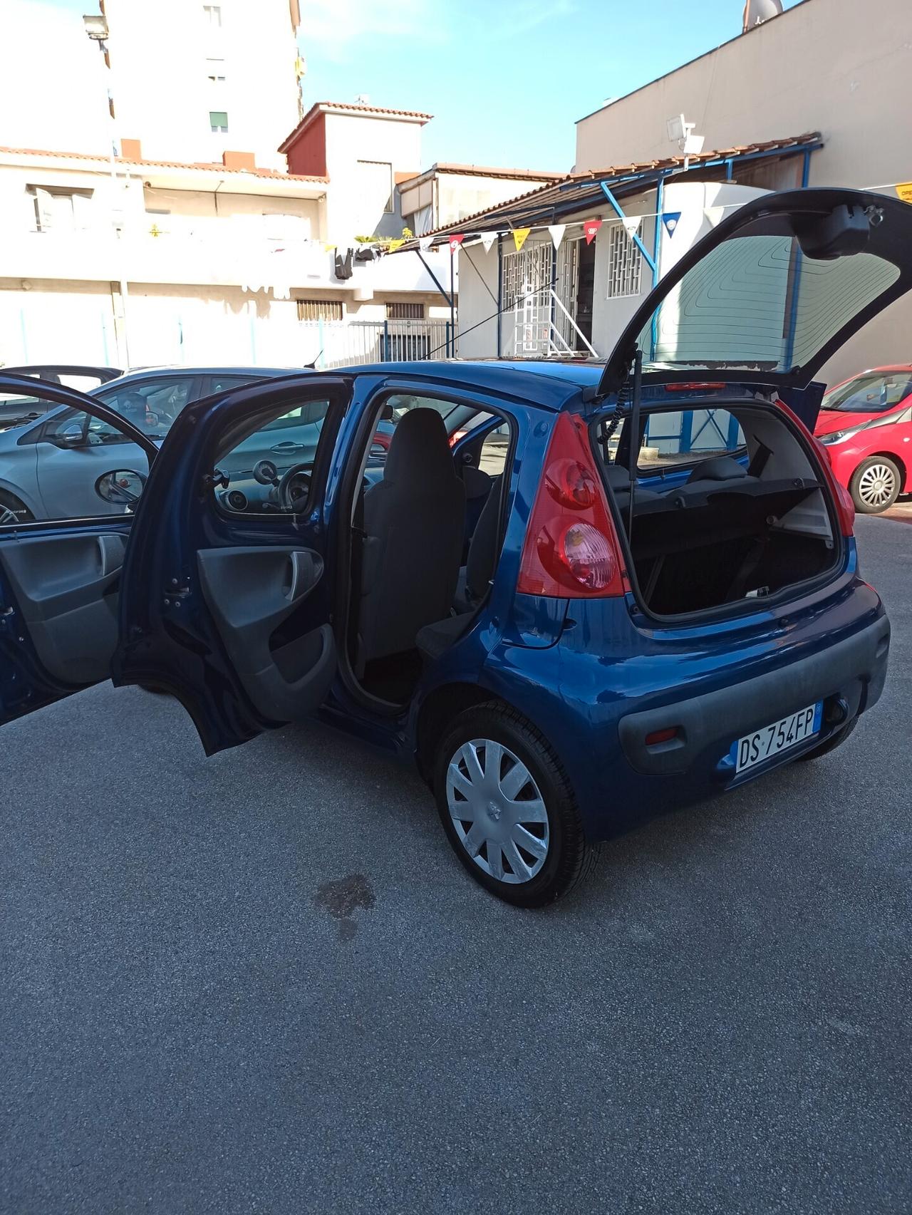 Peugeot 107 1.0 68CV 5p. Plaisir