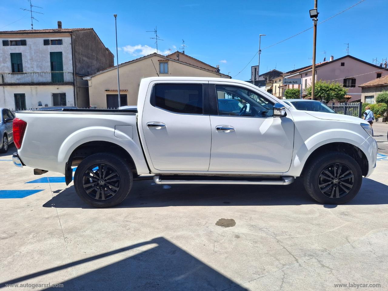 NISSAN Navara 2.3 dCi 4WD Double Cab Acenta