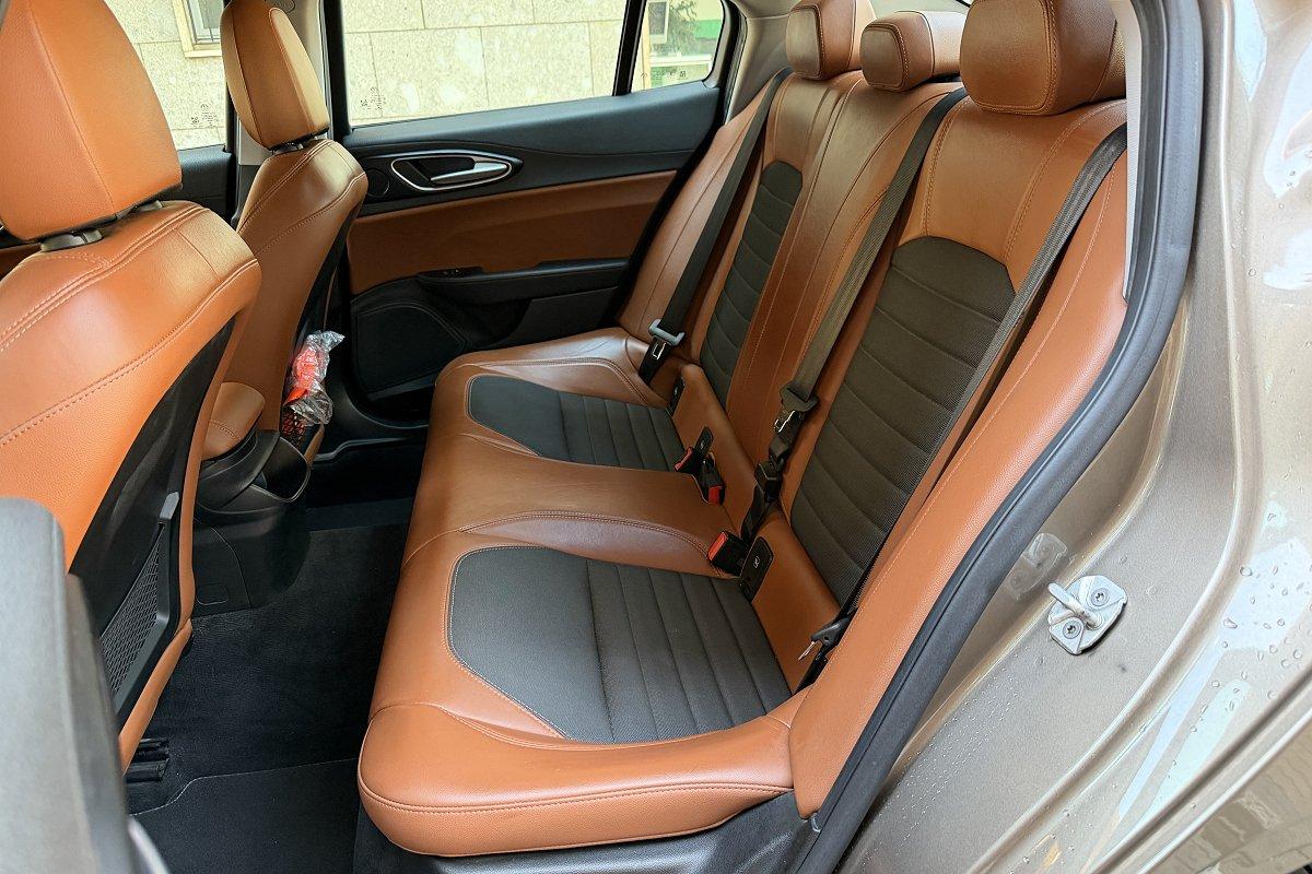 ALFA ROMEO Giulia 2.2 Turbodiesel 180 CV Super