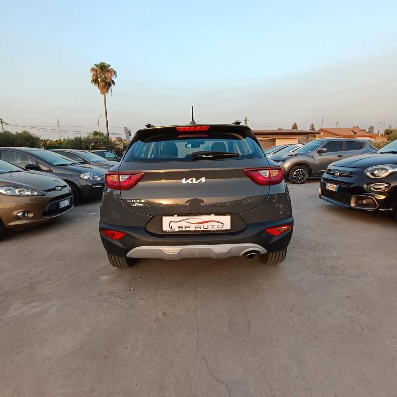 Kia Stonic 1.2 2023 GARANZIA FINO AL 2030