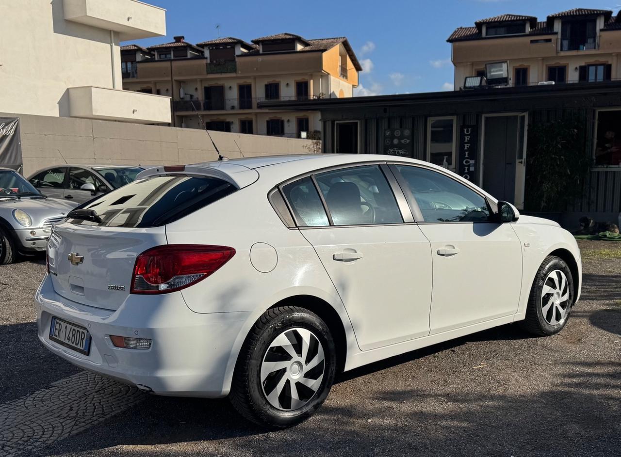 Chevrolet Cruze 1.7 Diesel 4 porte LTZ MyLink