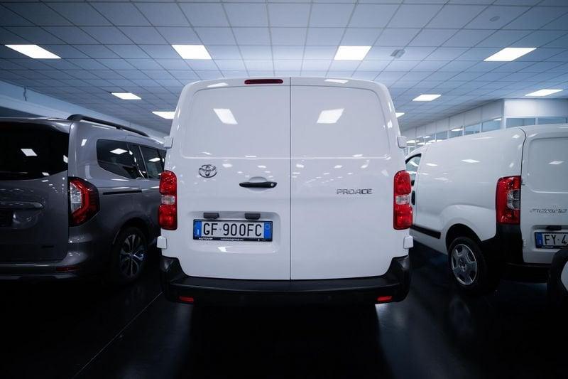 Toyota Proace 2.0d 122cv S&S 14q L2 D Active