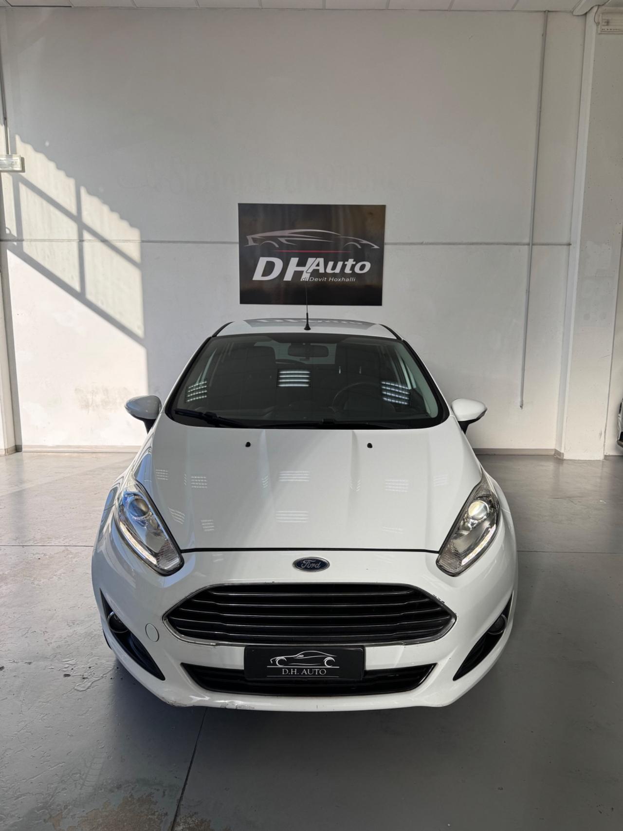 Ford Fiesta 1.5 TDCi 75CV 5 porte Titanium