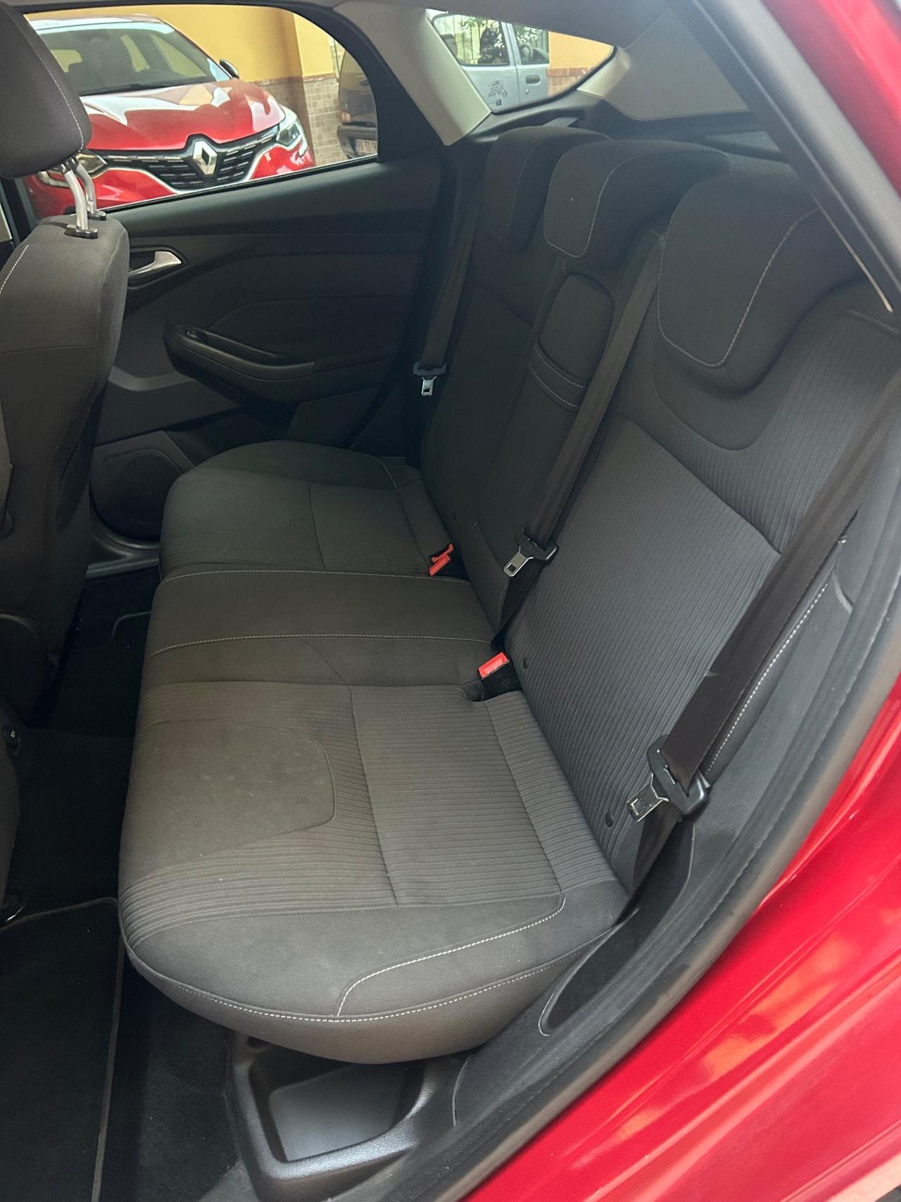 Ford Focus 1.6 EcoBoost 150 CV Titanium - GPL