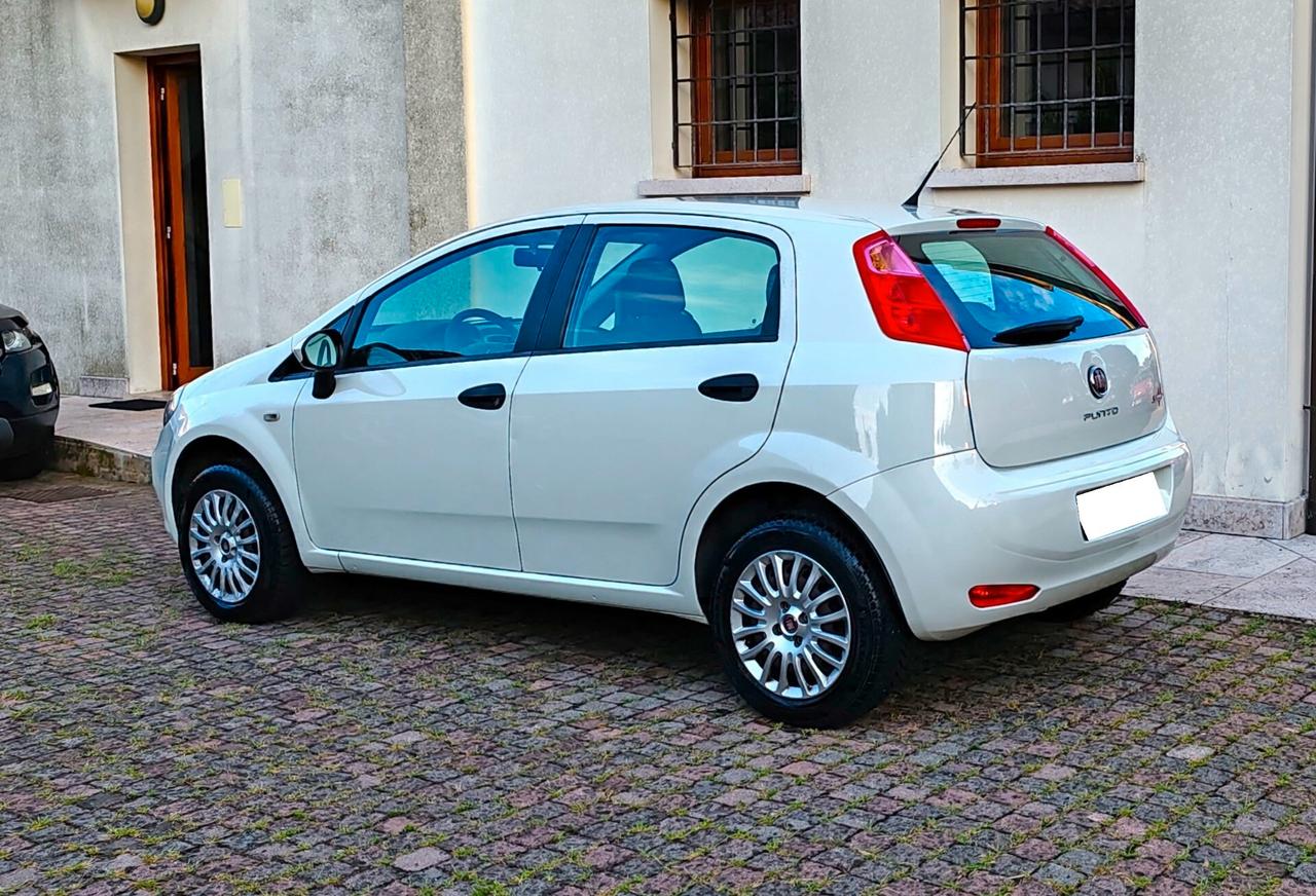 Fiat Punto 1.4 8V 5 porte Natural Power Street