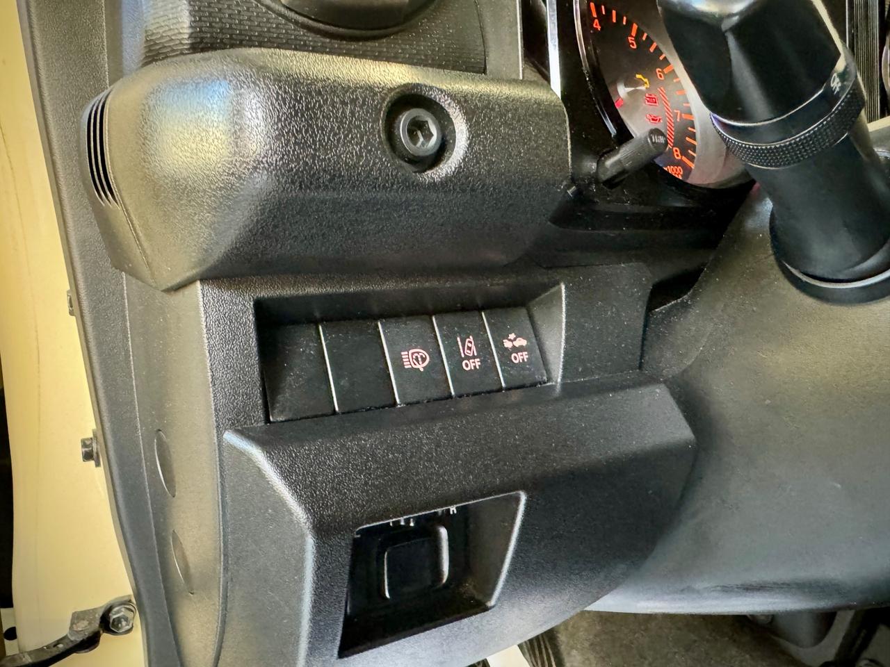 Suzuki Jimny - 4 POSTI VETTURA - FULL OPTIONAL