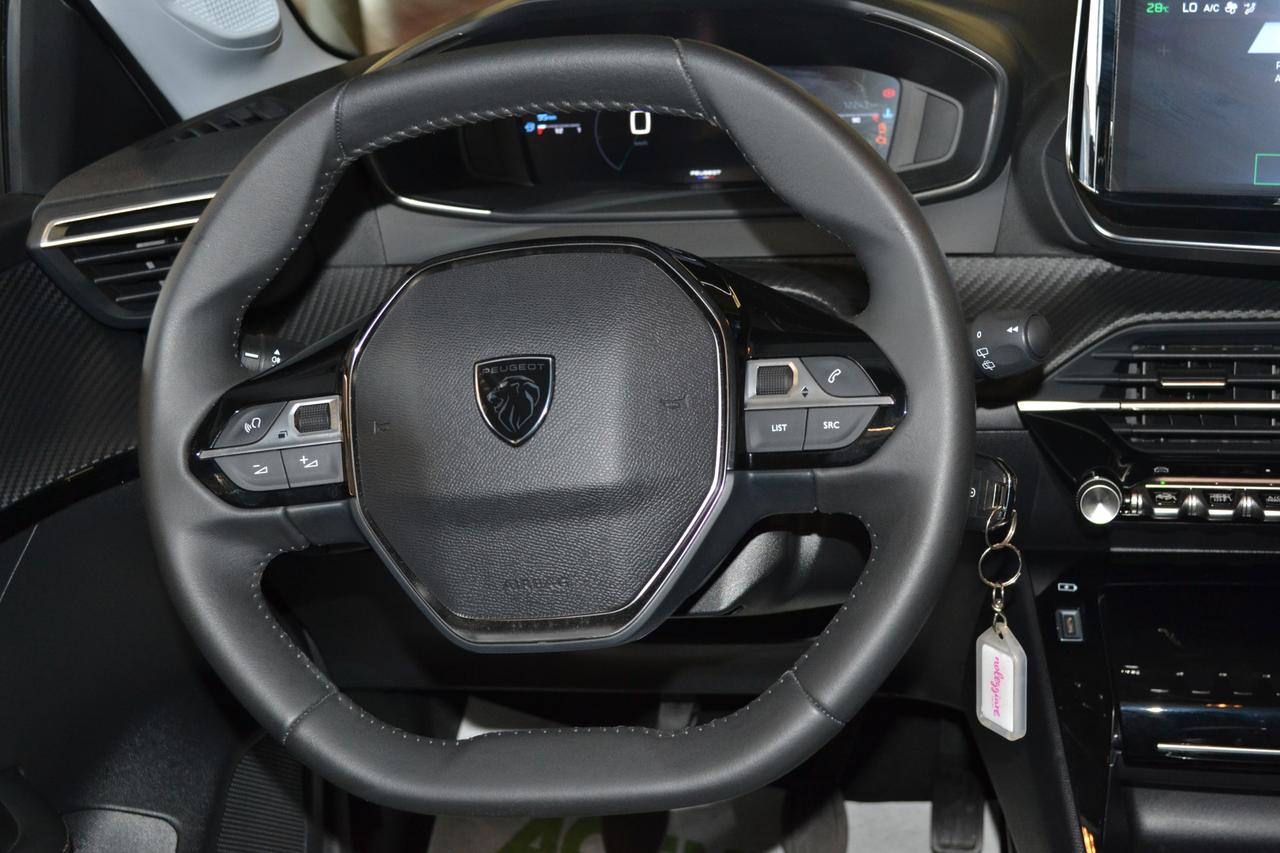 PEUGEOT 208 - ALLURE PureTech 100 S&S