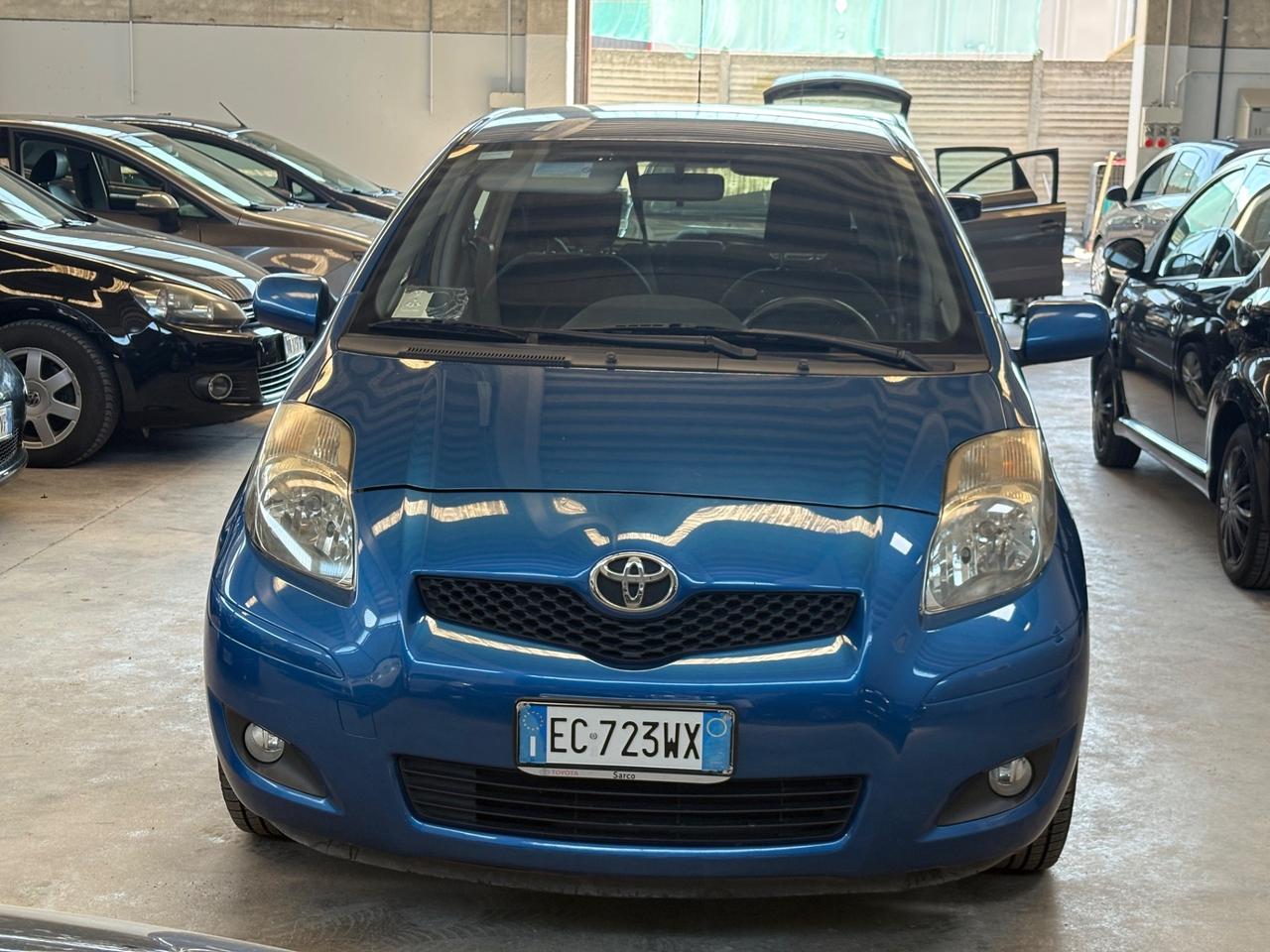 Toyota Yaris 1.0 5 porte Sol