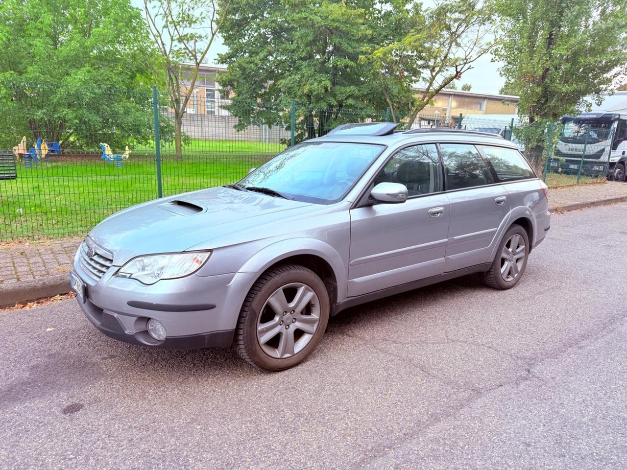 Subaru OUTBACK 2.0 - 4X4 UNICO PROP !!! 160 KM REA