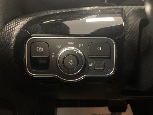 MERCEDES-BENZ A 180 d Automatico Sport + Full Led