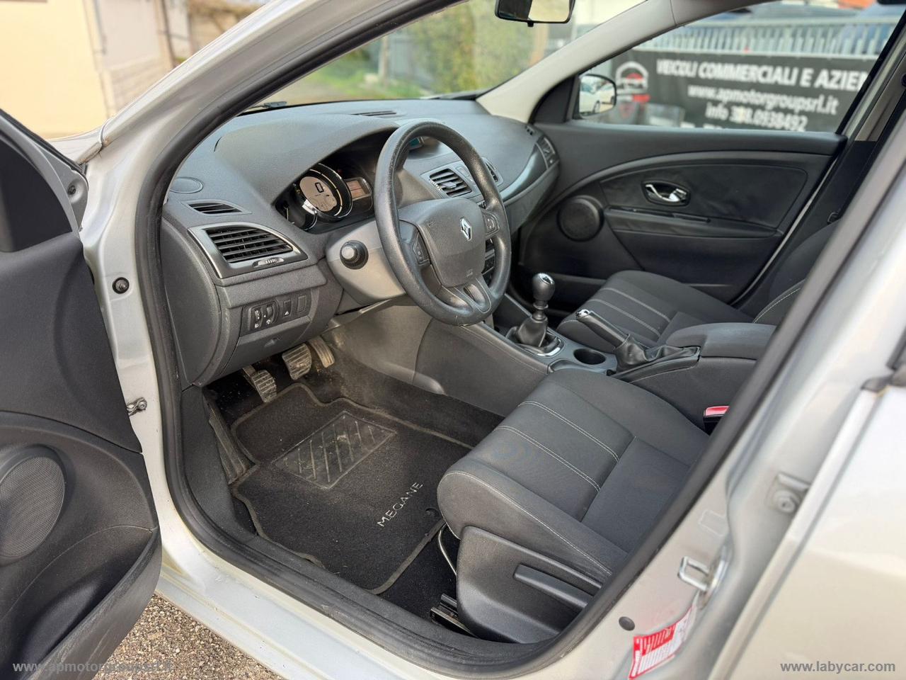 RENAULT Mégane 1.5 dCi 110 CV SporTour DYNAMIQUE