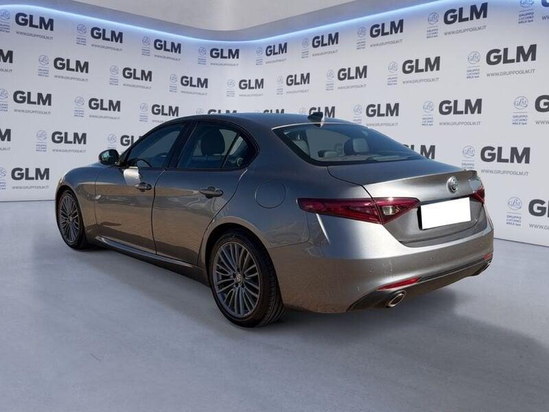Alfa Romeo Giulia 2.2 Turbo AT8 180CV Super