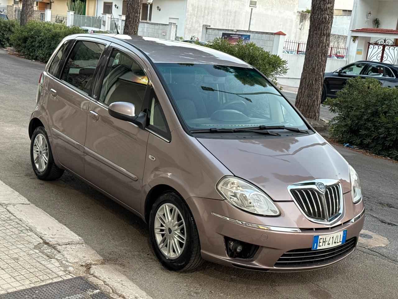 Lancia MUSA 1.3 MJT 95CV S&S Gold - 2011