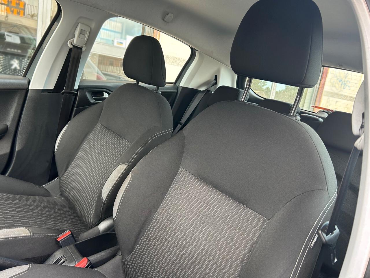 Peugeot 208 1.6 BlueHDi Allure