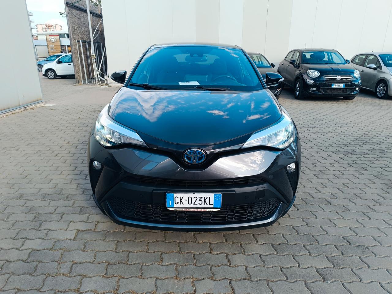 Toyota C-HR 2.0 Hybrid E-CVT Trend