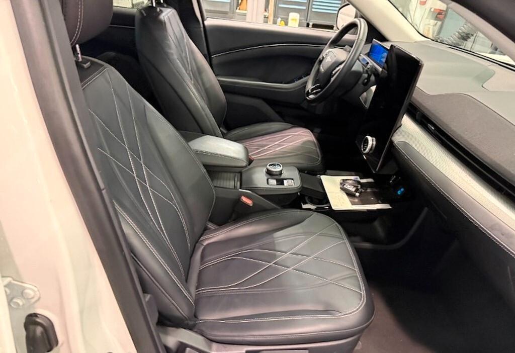 Ford Mustang MACH-E STANDARD RANGE 269CV ( FARI LED - PELLE PDC NAVI MIRROR ADAPTIVE CRUISE )