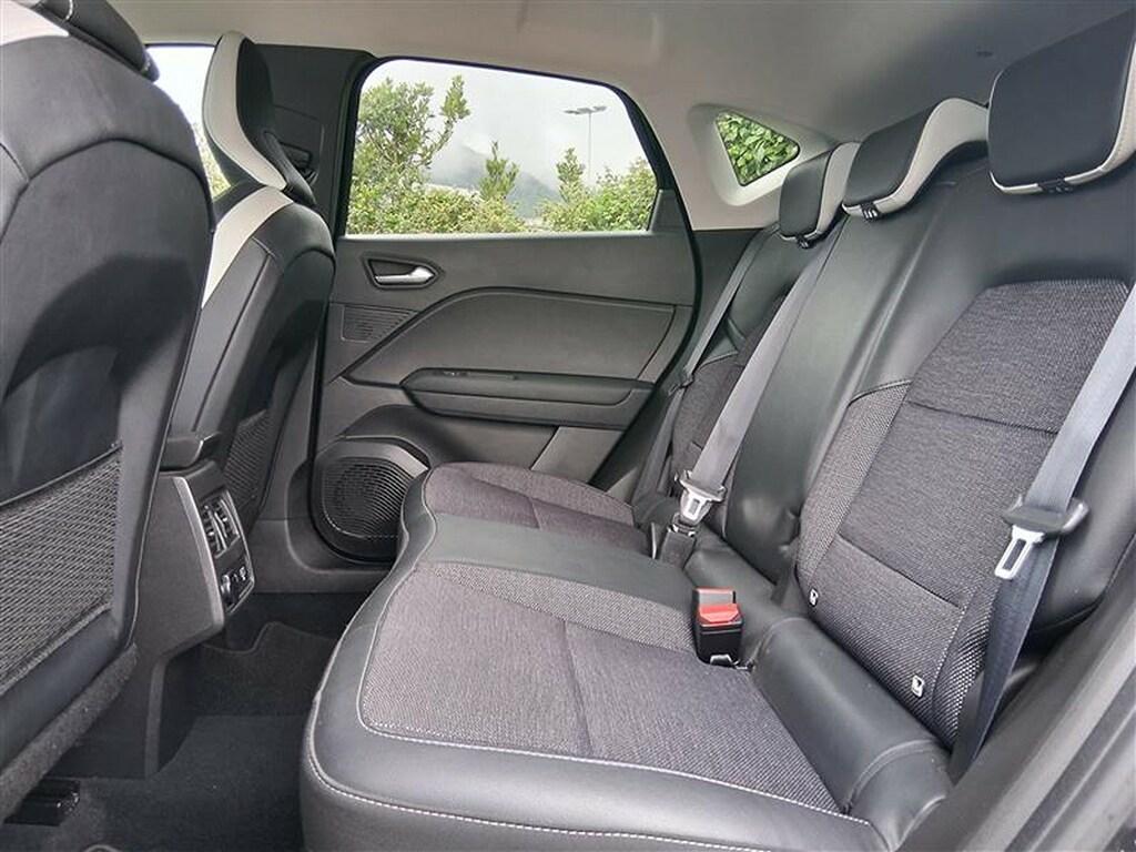 Renault Captur 1.6 Hybrid Intens E-Tech Auto