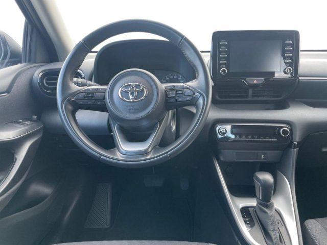 TOYOTA Yaris 1.5 Hybrid 5 porte Active