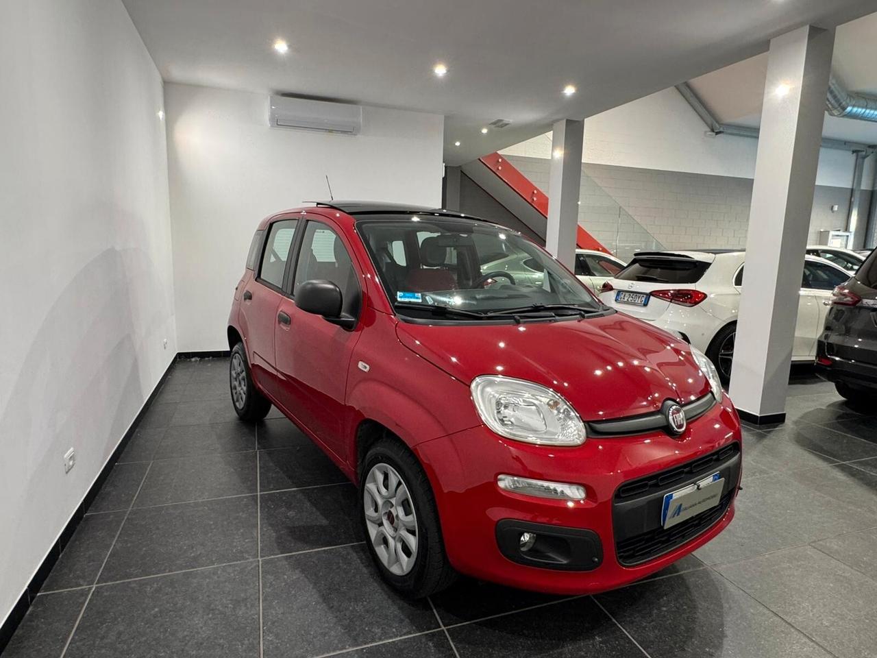 Fiat Panda 0.9 TwinAir Turbo Natural Power Young | TETTO PANORAMICO APRIBILE !