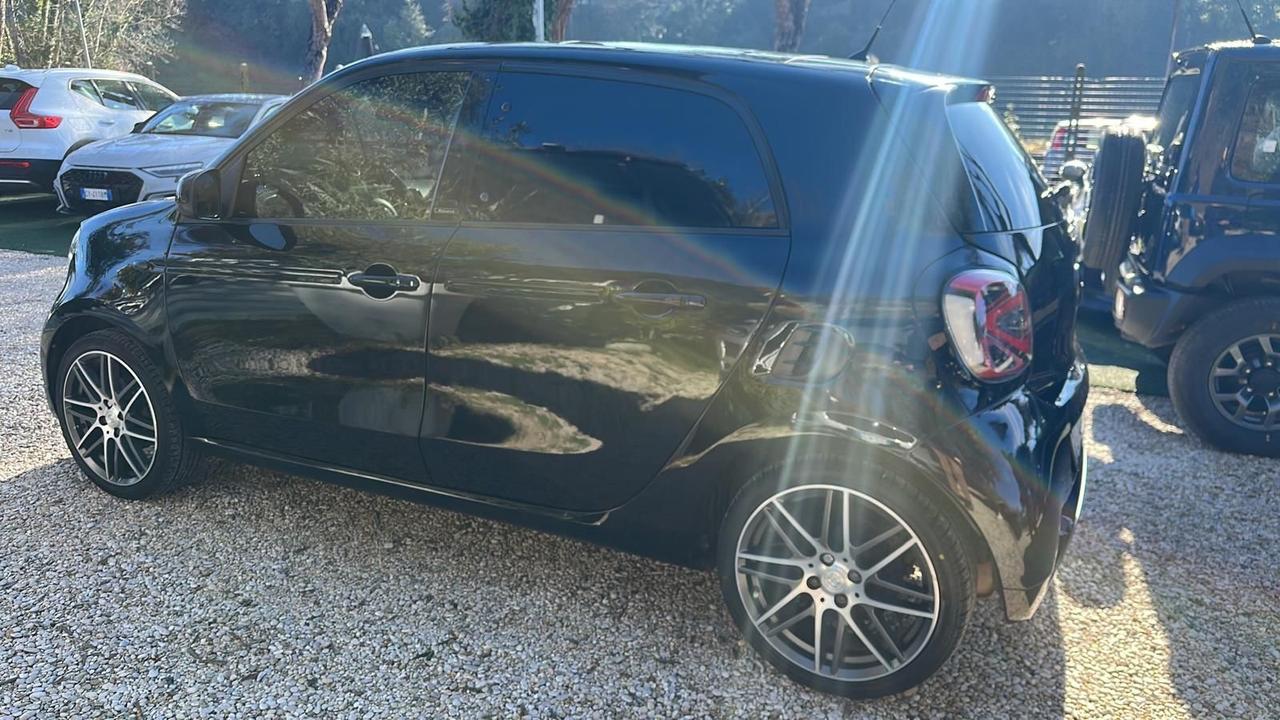 Smart ForFour BRABUS 0.9 Turbo twinamic Xclusive