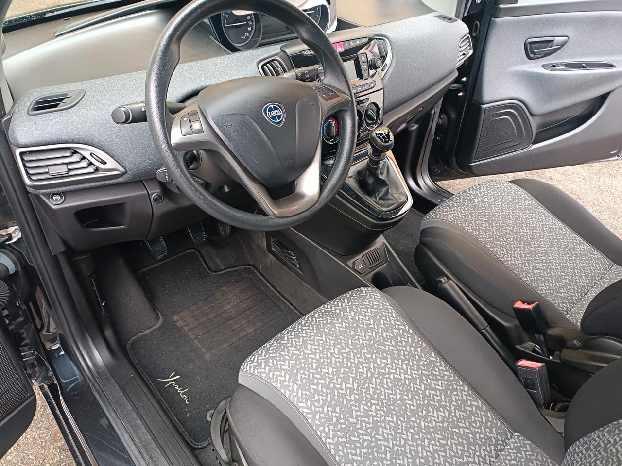 Lancia Ypsilon GPL Platinum