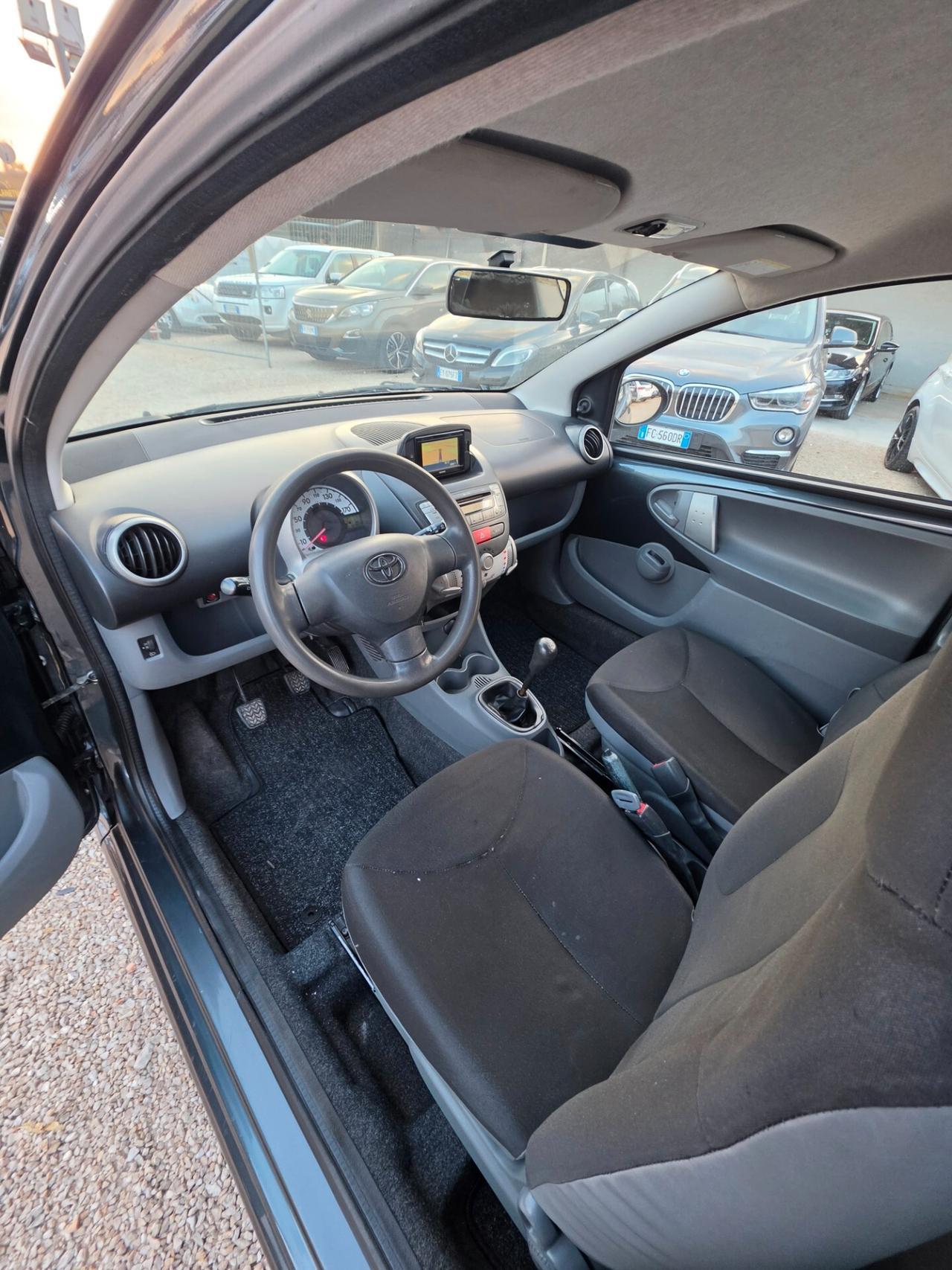 Toyota Aygo 1.0 12V VVT-i 3 porte Sol Connect