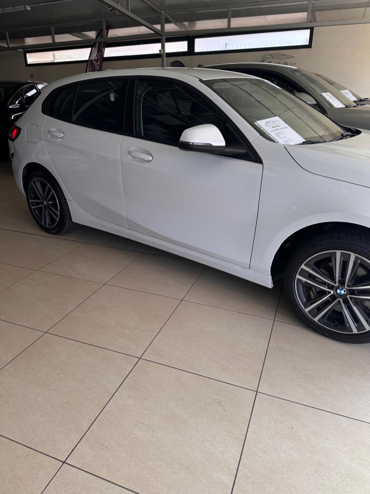 Bmw 116 116d 5p. Sport
