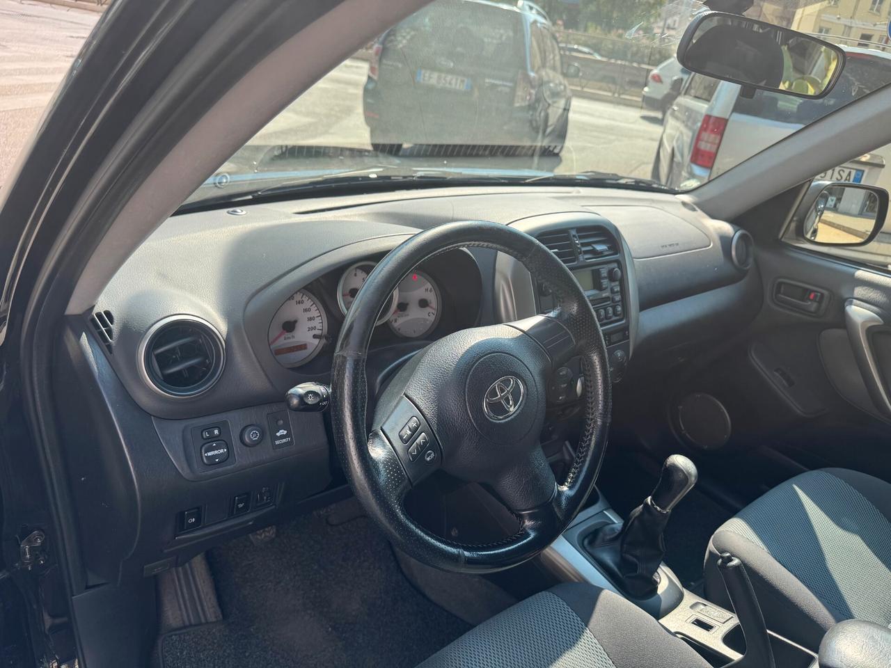 Toyota RAV4 4x4 td