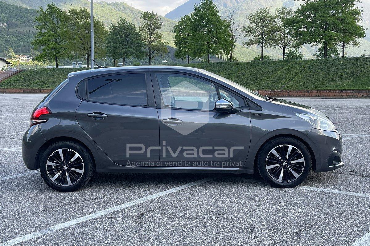 PEUGEOT 208 1° serie BlueHDi 100 S&S 5 porte Signature