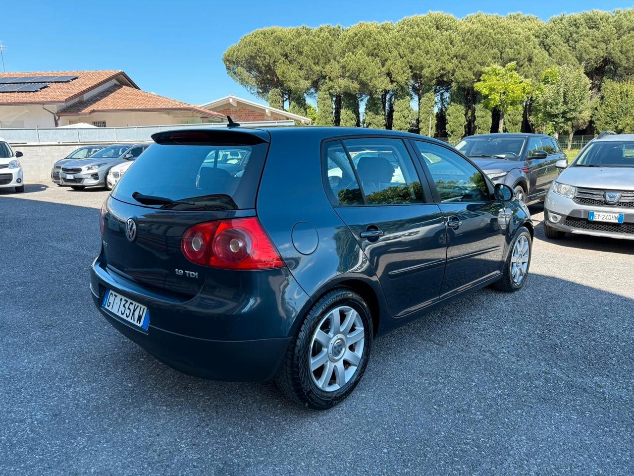 Volkswagen Golf 1.9 TDI 5p. Sportline