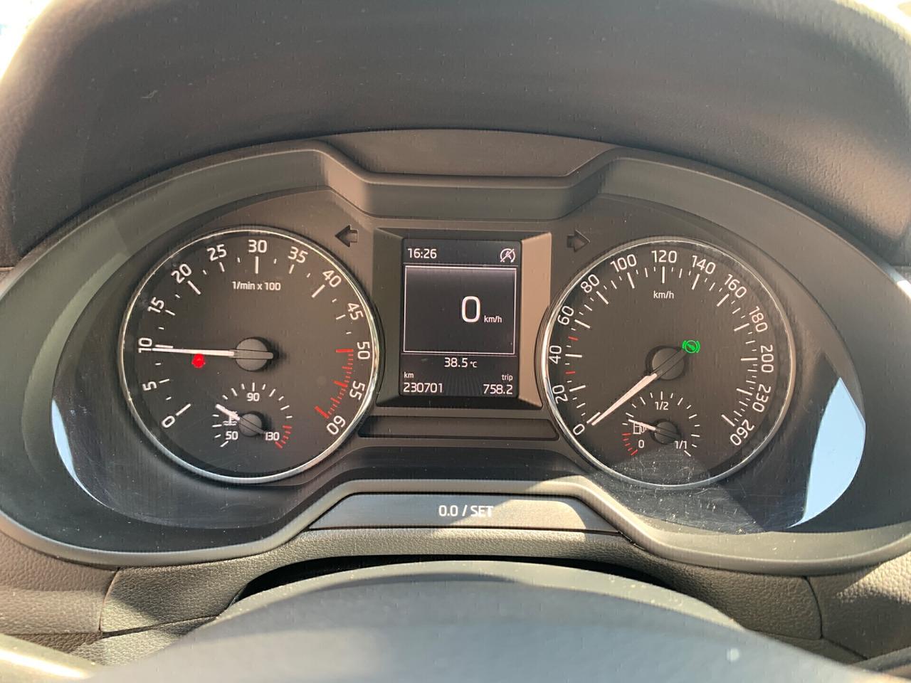 Skoda Octavia 1.6 TDI 105 CV DSG