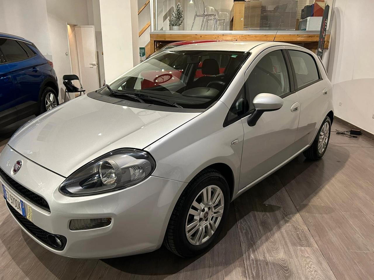 Fiat Punto Evo 1.3 MJT 85 CV 5 porte Lounge NEOPATENTATI