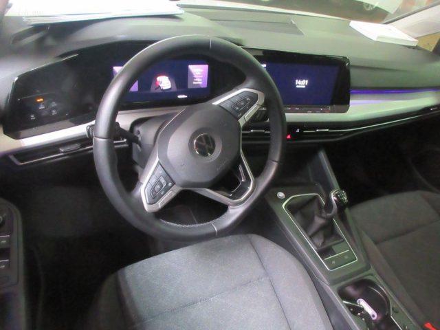 VOLKSWAGEN Golf 2.0 TDI Life AppConnect, Virtual, ACC, Km certific