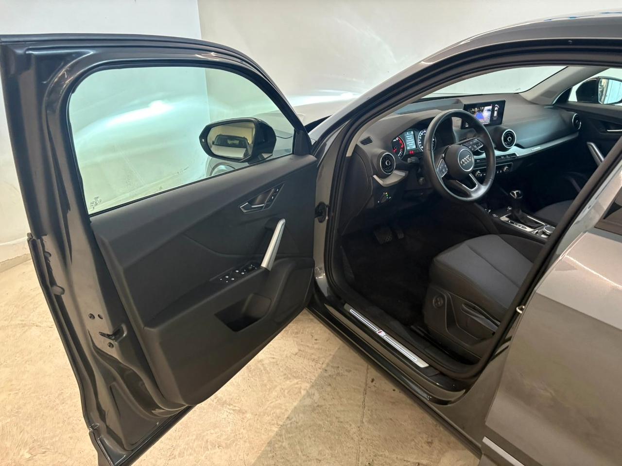 Audi Q2 35 1.5 tfsi S line edition s-tronic