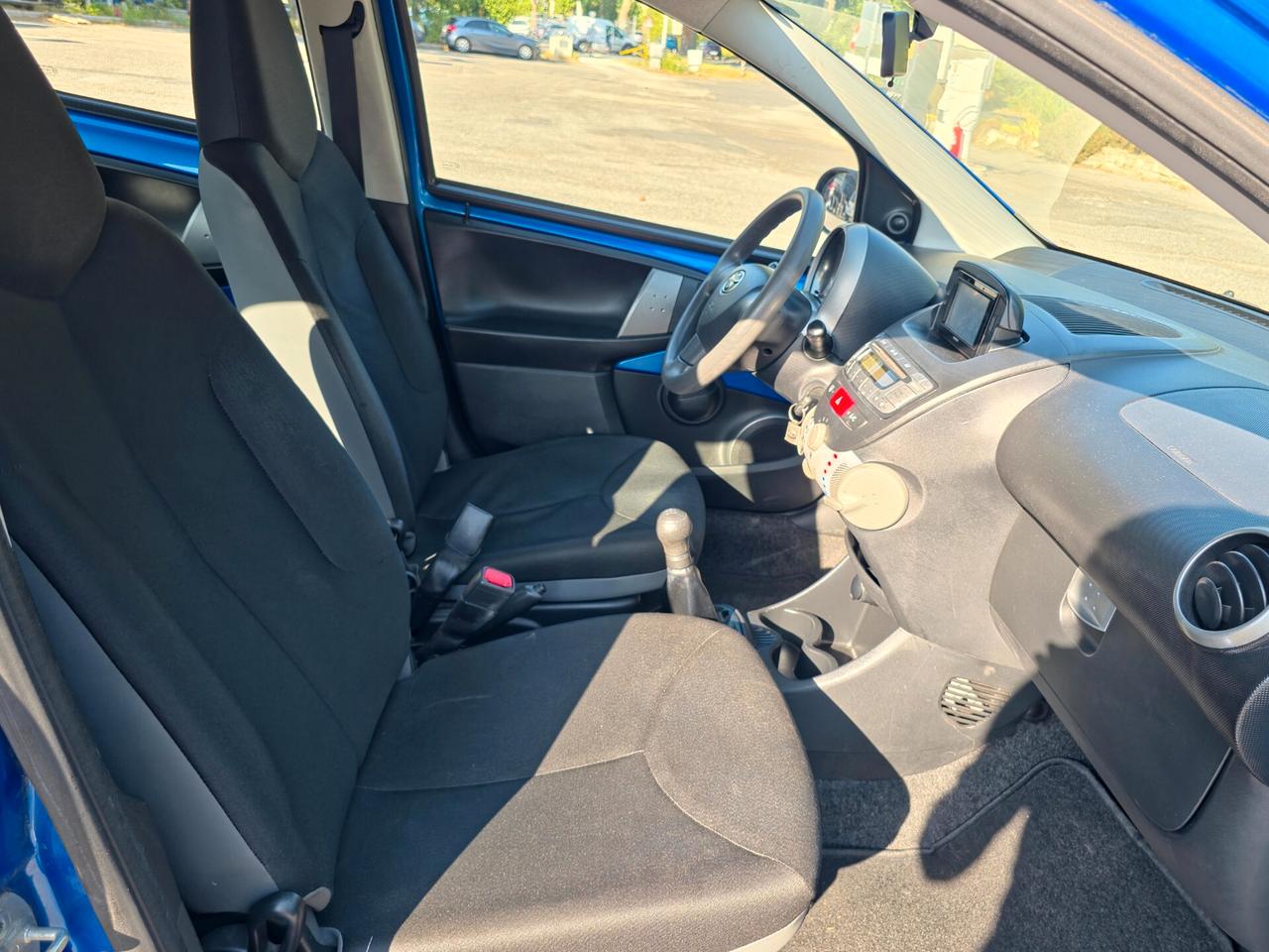 Toyota Aygo 1.0 12V VVT-i 5 porte Active Connect CV-68 E5B Manuale NEO 2013
