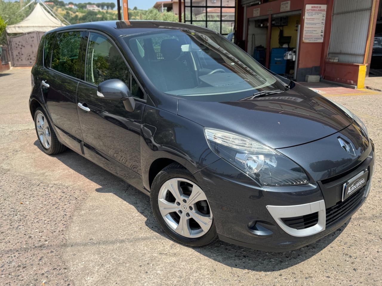 Renault Scenic Scénic X-Mod 1.5 dCi 110CV Dynamique