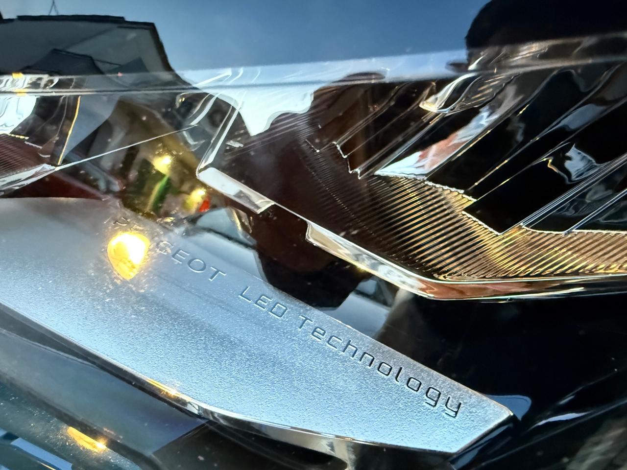 Peugeot 3008 BlueHDi 130 S&S EAT8 Allure Pack