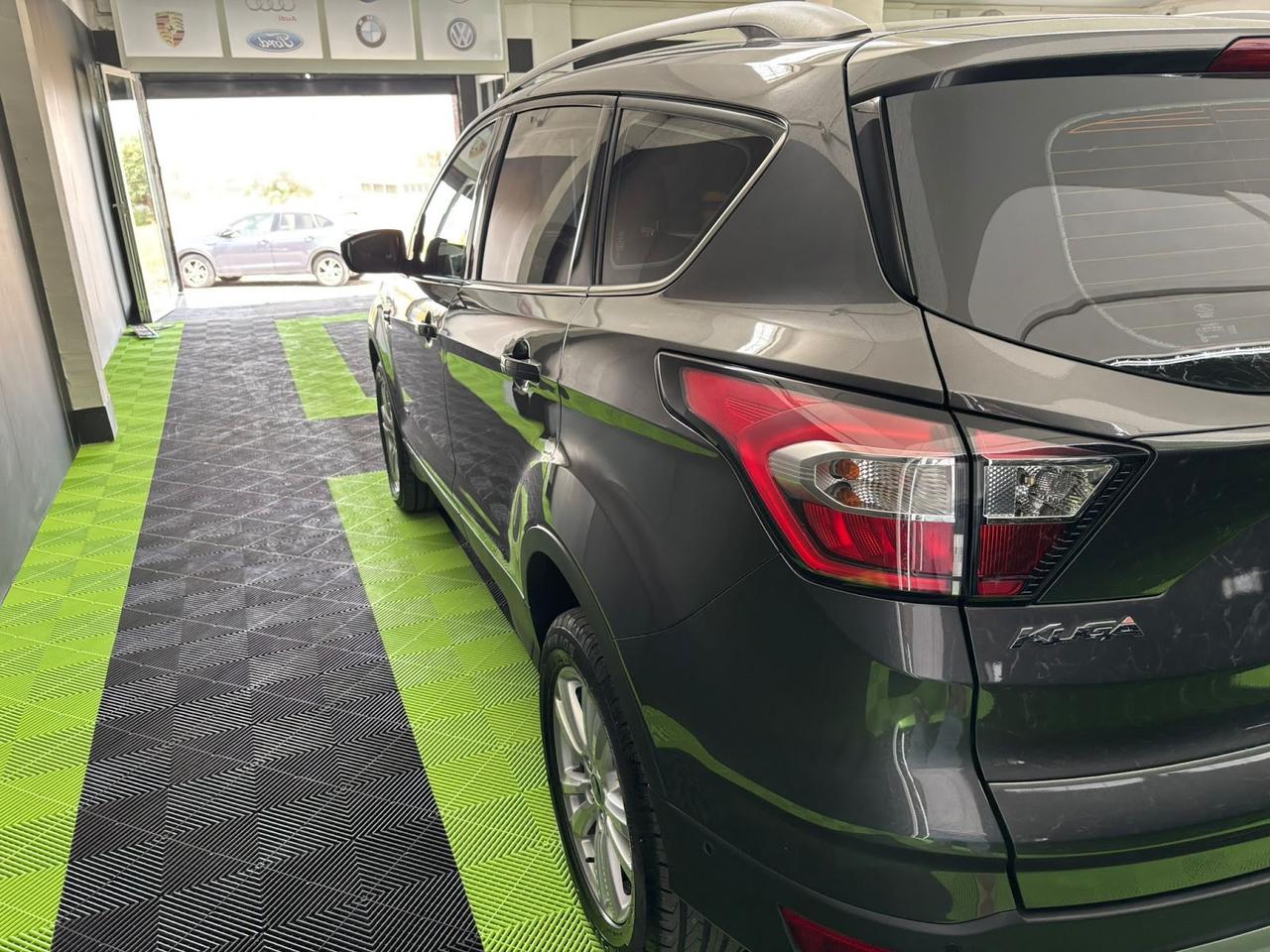 Ford Kuga 2.0 TDCi 4WD Titanium