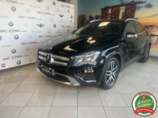 MERCEDES-BENZ GLA 200 d Sport *CAMERA*NAVI*PELLE