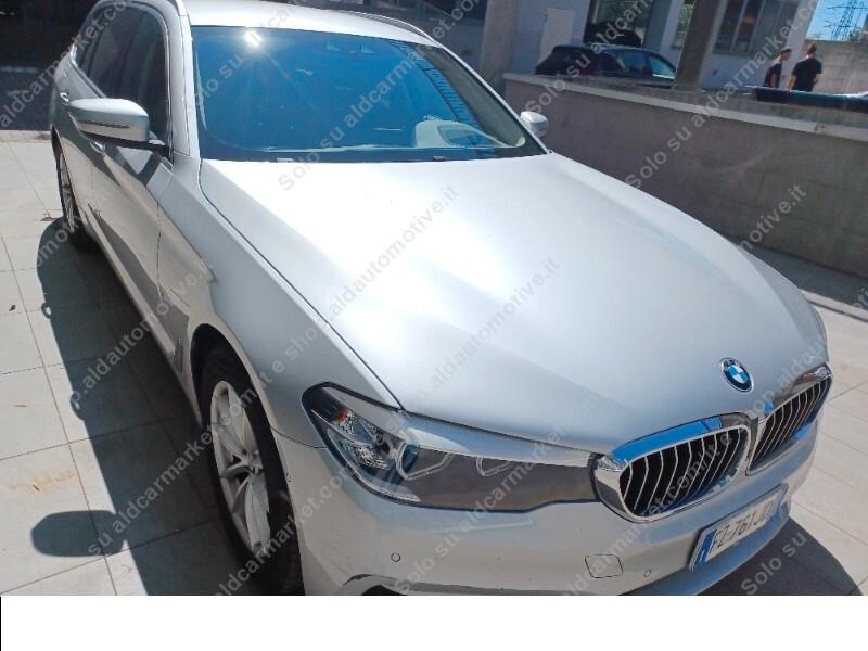 Bmw 518d Touring 150cv Aut. *FULL OPT.* da VETRINA