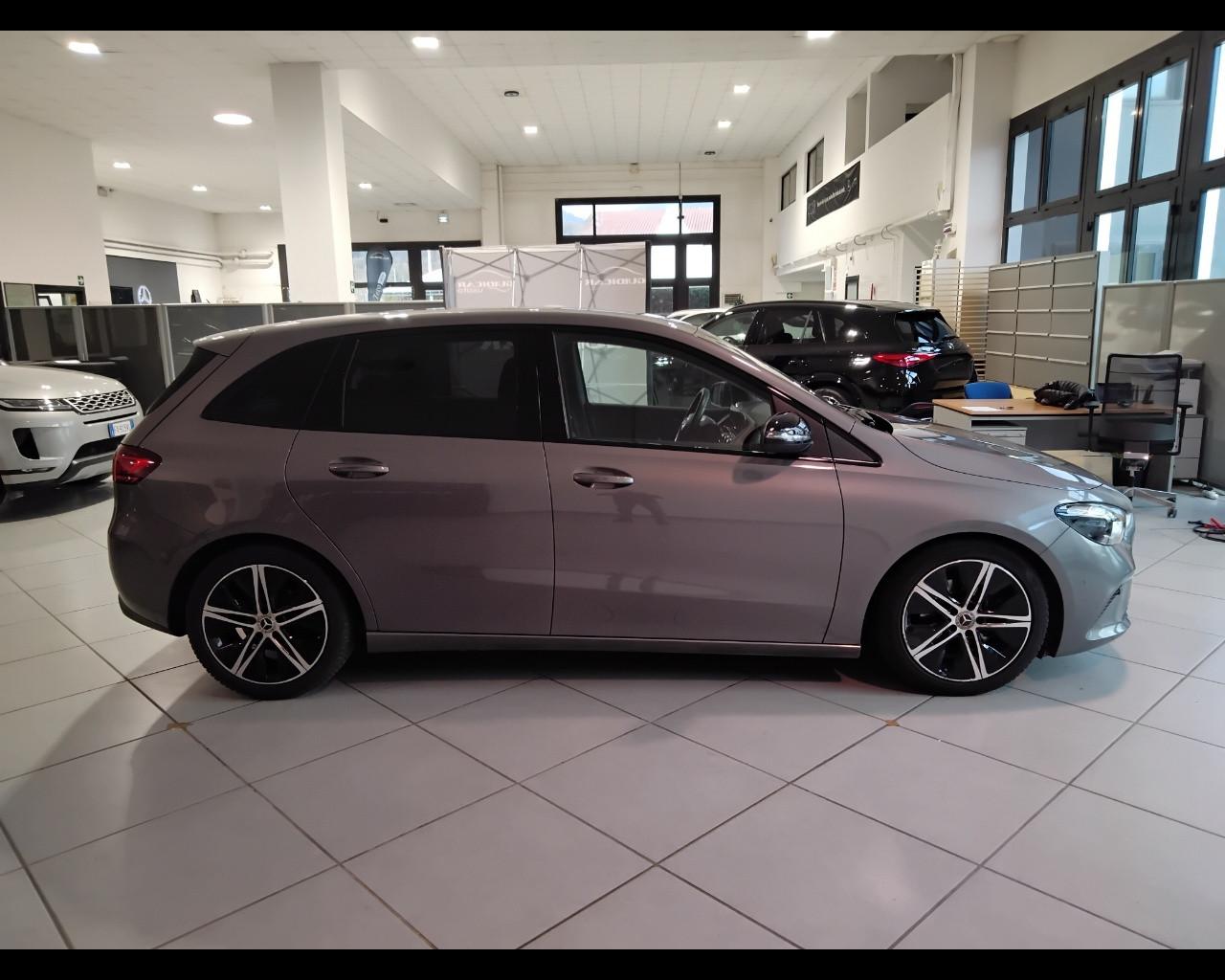Mercedes-Benz Classe B - W247 2023 - B 180 d Progressive Advanced auto