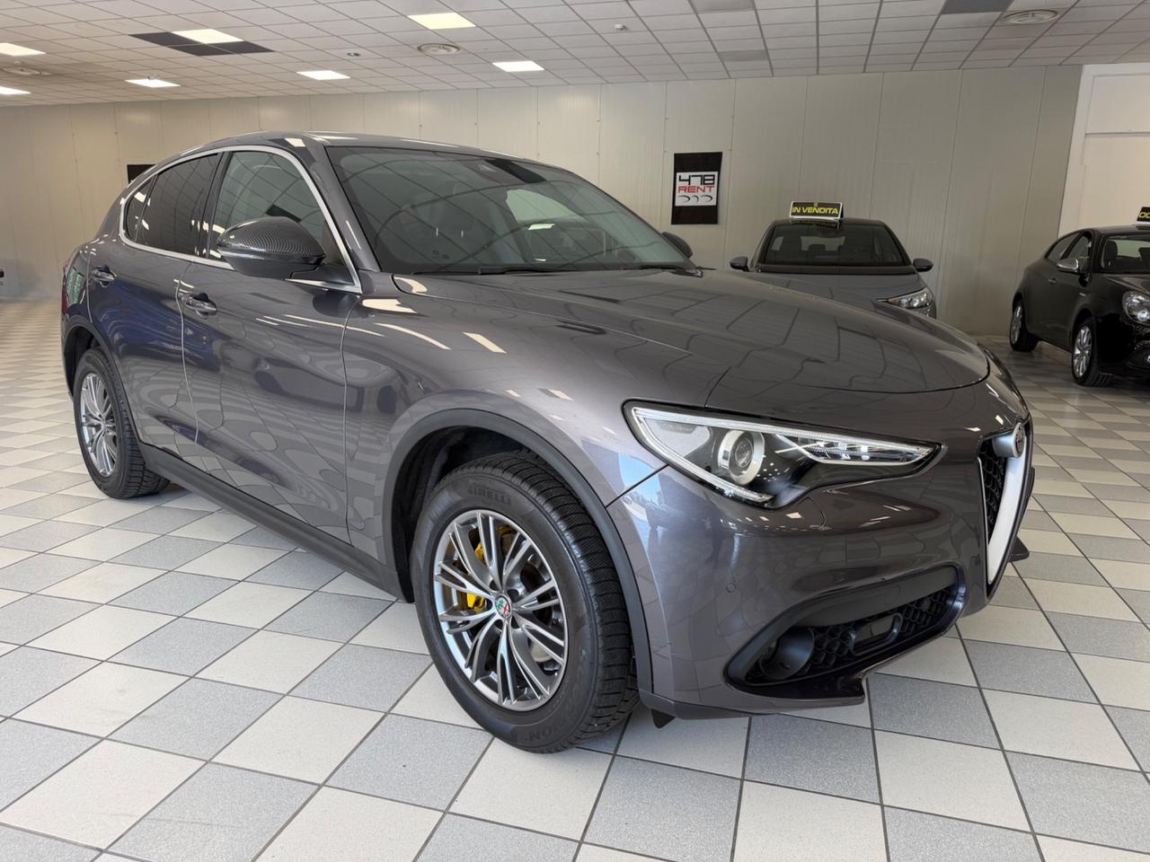 Alfa Romeo Stelvio 2.2 Turbodiesel 210 CV AT8 Q4 Super