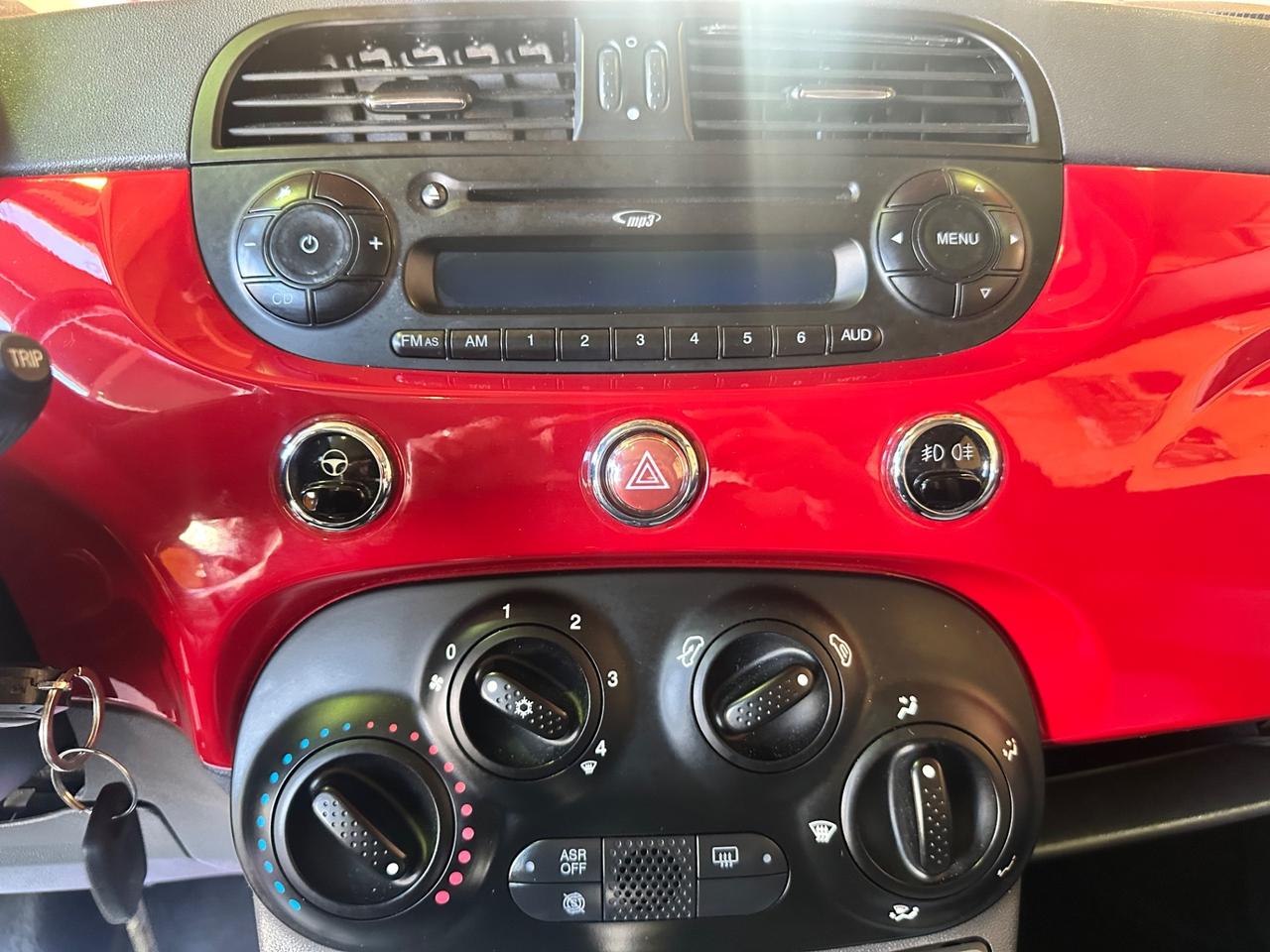 Fiat 500 1.2 Lounge tetto panoramico rossa 93.000km