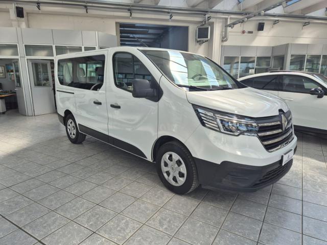 RENAULT Trafic BluedCi 110CV PC ZEN 9 POSTI-