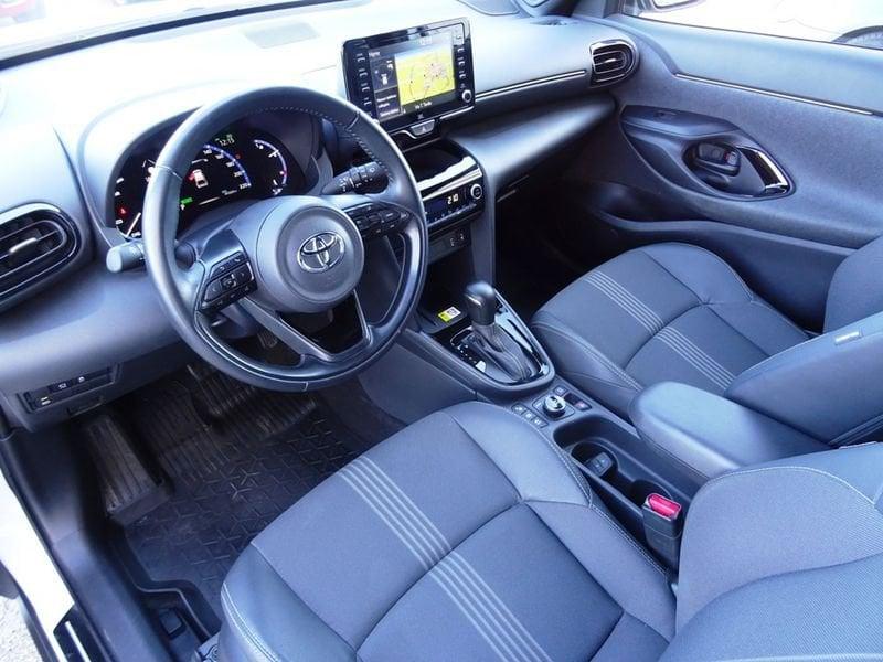 Toyota Yaris Cross 1.5 Hybrid 5p. E-CVT AWD-i Adventure